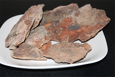 New River Cement Rock is super earthy rocks with a wonderful crunch. The inner rock is reminiscent of cement as it sets.