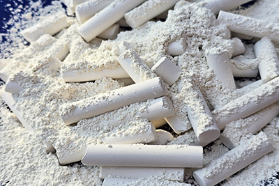 powdery chalk sticks from earthy goodies